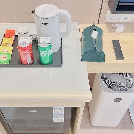 Dayin International Youth Hostel -Near People'S Square & Old Town -Social Area -Bar -Cafe -Gym -Free Laundry Luggage Storage -24H Front Desk -English Service Shanghai Bagian luar foto