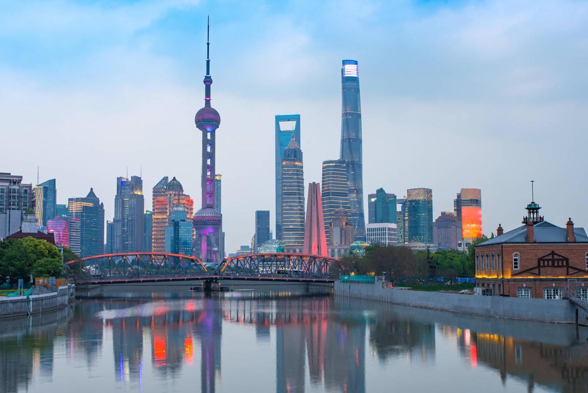 Dayin International Youth Hostel -Near People'S Square & Old Town -Social Area -Bar -Cafe -Gym -Free Laundry Luggage Storage -24H Front Desk -English Service Shanghai Bagian luar foto